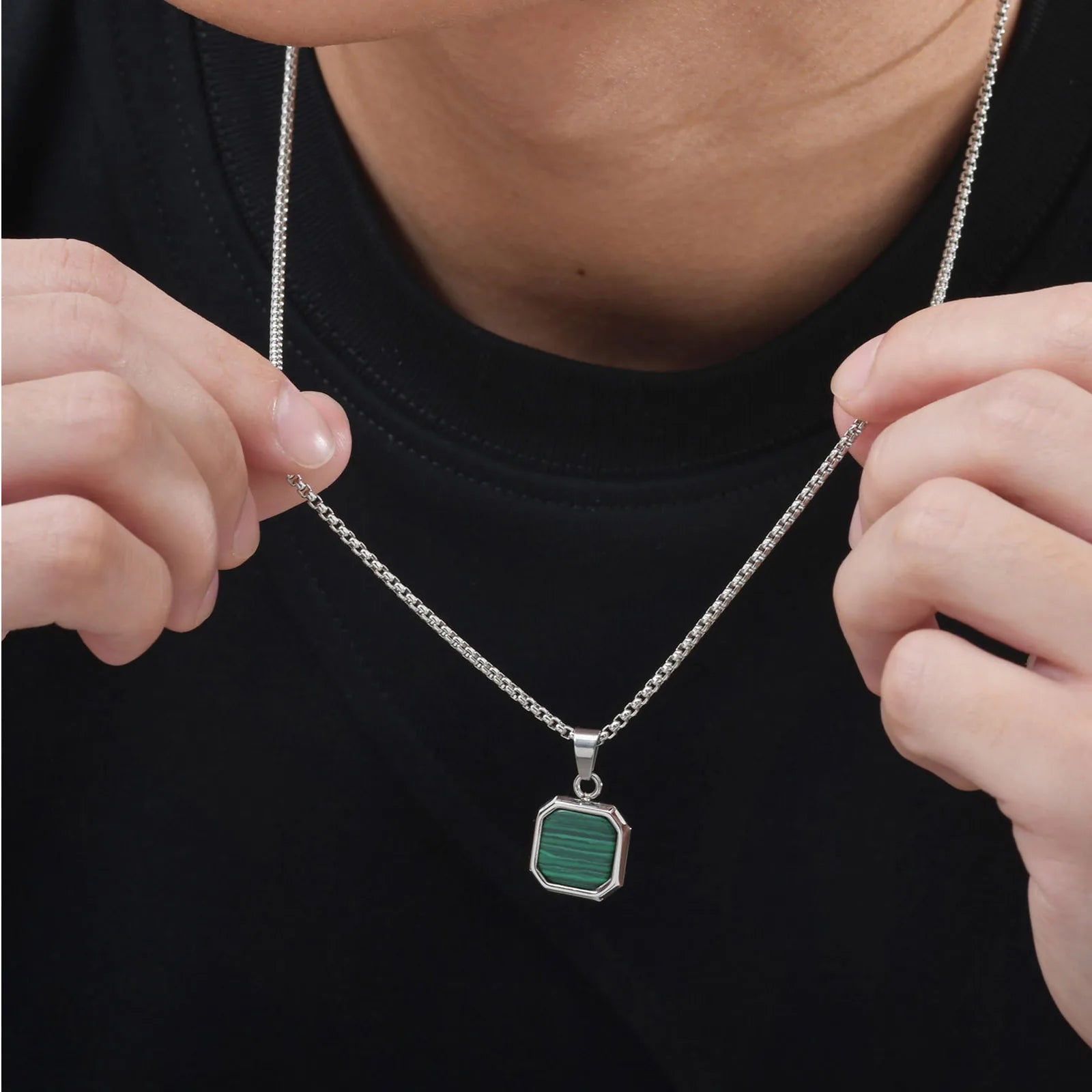 STONE PENDANT