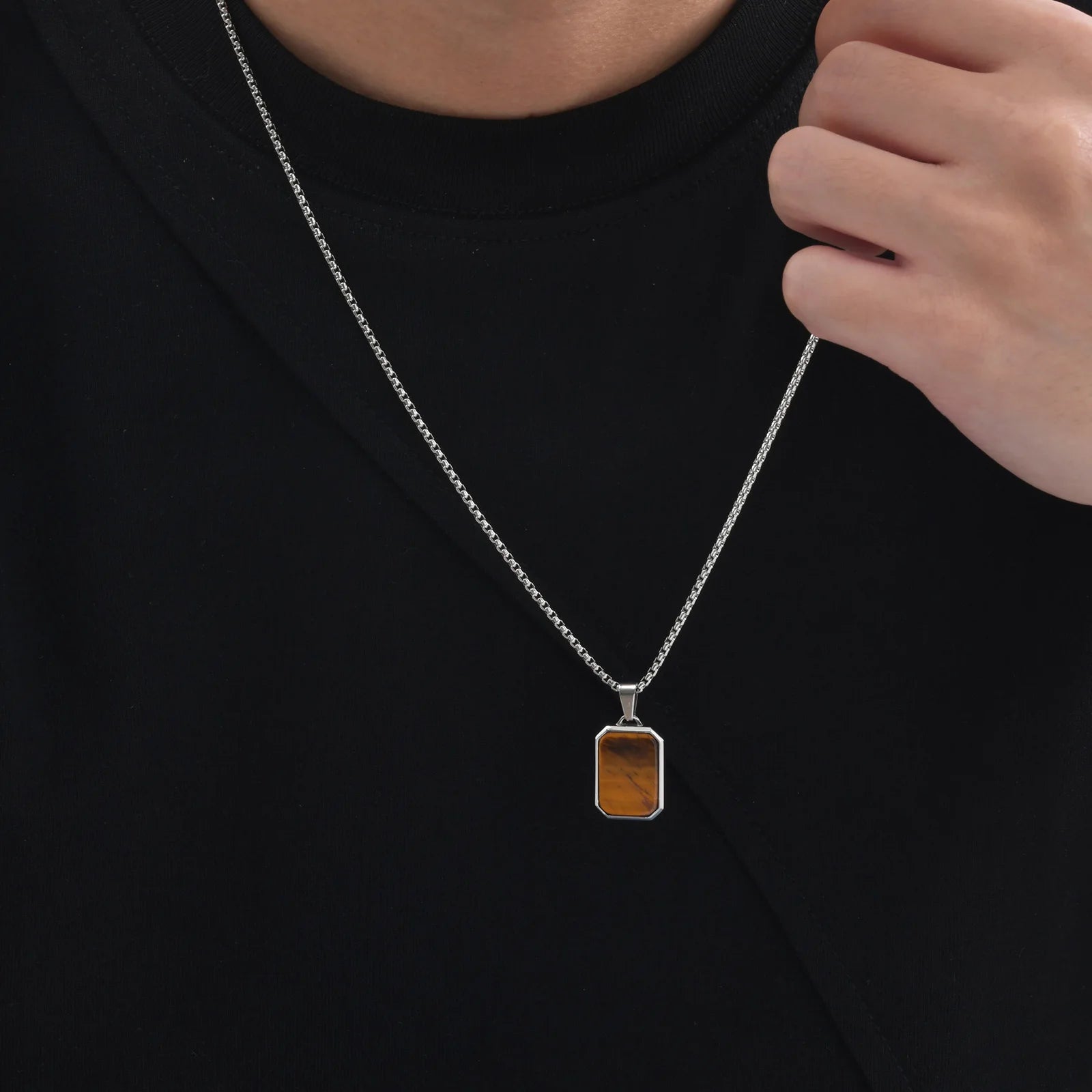 STONE PENDANT