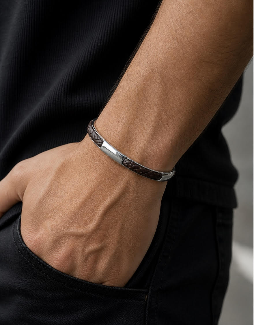 LEATHER STEEL CUFF