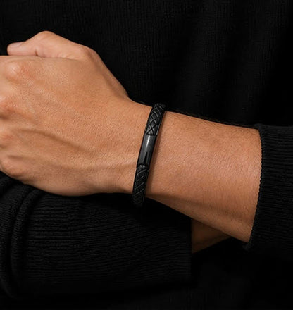 LEATHER STEEL CUFF