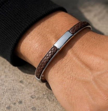 LEATHER STEEL CUFF